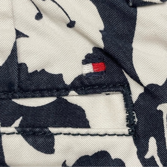 NWT Tommy Hilfiger The Hampton Slim Chino navy white tropical Resortwear - Picture 5 of 13